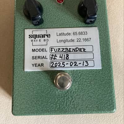 Square Wave BD Fuzzbender 2025 - Green image 1