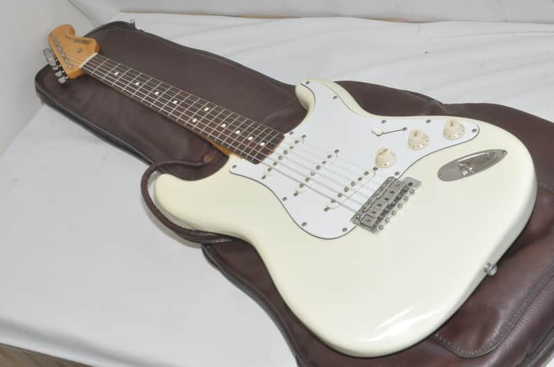 YAMAHA ST400R Stratocaster type 80s Electric Guitar Ref No. 6901 image 1