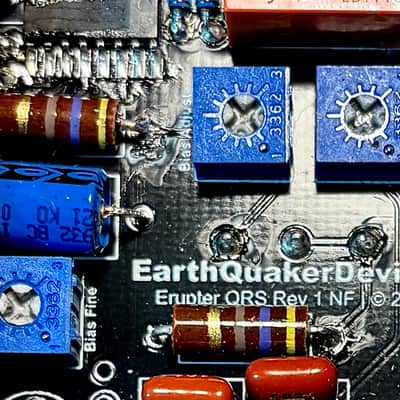 EarthQuaker Devices Erupter Ultimate Fuzz Tone 2017 - Present - Various imagen 9