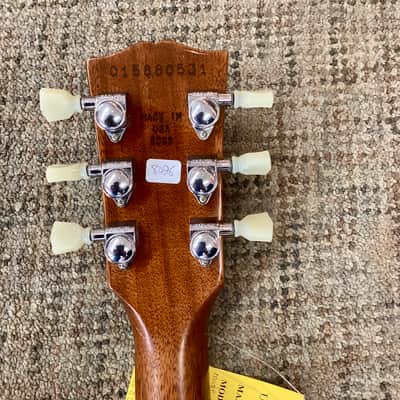Gibson Les Paul Standard 2008 in Honeyburst image 12
