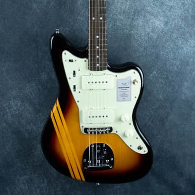 Fender Made in Japan Traditional 2025 Collection 60s Jazzmaster 3 Tone Sunburst Natural Stripe JD25022636 image 1