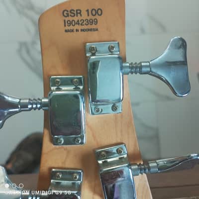 Ibanez GIO Soundgear 1999 - RED image 5