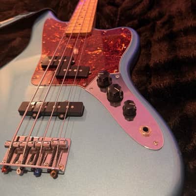 Fender Player Jaguar Bass with Maple Fretboard, custom Tortoise pick-guard and flat-wound strings image 6