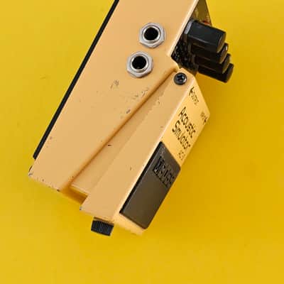 Boss AC-2 Acoustic Simulator (Silver Label) 1997 - 2006 - Yellow image 3