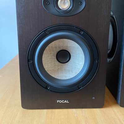 Focal Shape 65 6.5" Powered Studio Monitors (Pair) 2010s - Wood image 2