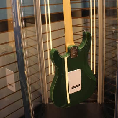 PRS SE Silver Sky 2025 - Present - Laurel Green image 3
