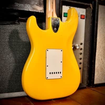 Fender Stratocaster International Colour Monaco Yellow 1981 image 8