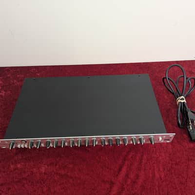 Focusrite Platinum VoiceMaster Channel Strip 2000s - Silver image 2