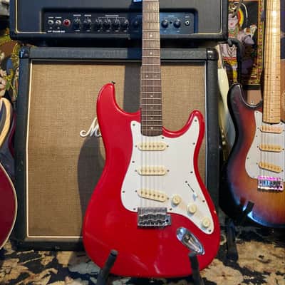Lotus Doublecut Strat Syle Guitar MIK 1980s - Red image 2