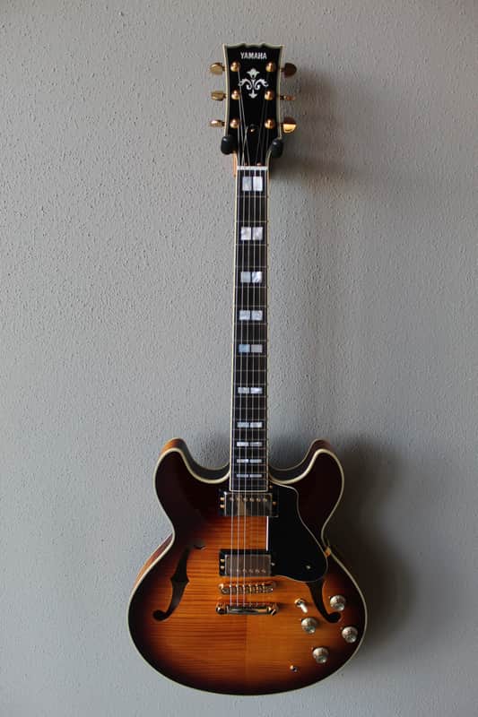 Brand New Yamaha SA2200 OVS Semi-Hollow Electric Guitar - Violin Sunburst image 1