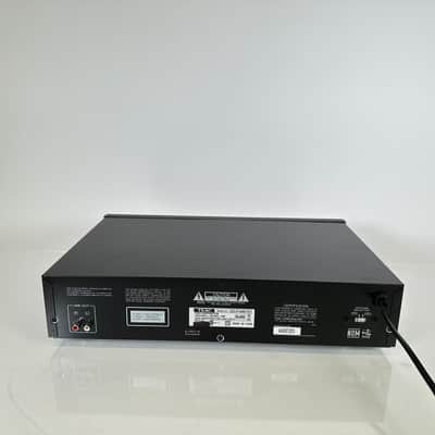 TEAC CD-P1260 (G) Compact Disc Player Hi-Fi Audio Component image 6