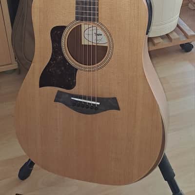 New Old Stock 2025 - Taylor Academy 10e Lefthand Left-Hand - Taylor Gigbag image 1