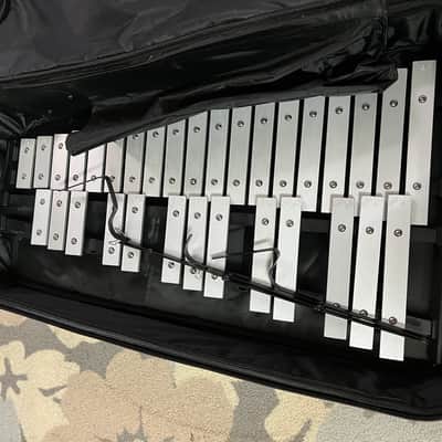 Pearl Student Snare and Bell Glockenspiel w Rolling Case 2010s - Black image 3