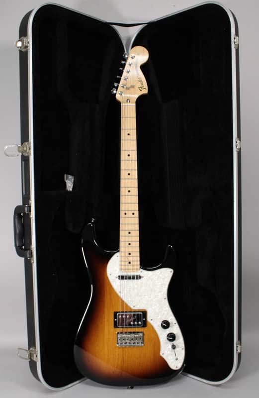 2012 Fender Pawn Shop Series '70s Stratocaster Deluxe 2-Color Sunburst w/HSC
