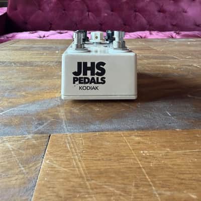 JHS Kodiak Tremolo image 6