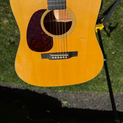 Martin D 18 Left Handed image 2