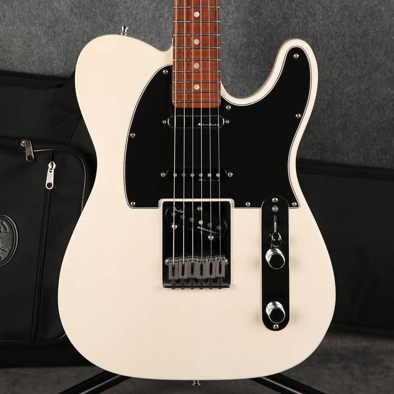 Fender Deluxe Nashville Tele - Pau Ferro Fender Neck - White Blonde - 2nd Hand