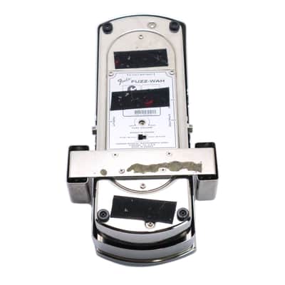 Fender Reissue Fuzz Wah Pedal, Chrome image 4