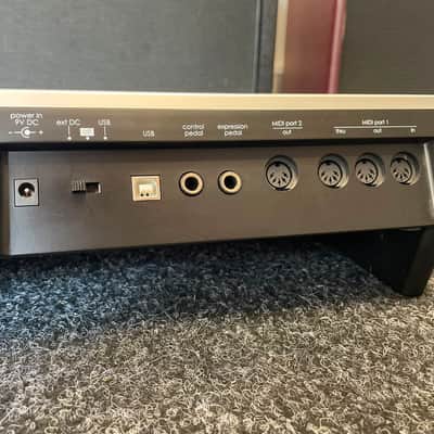 Novation ZeRO SL MKII Desktop MIDI DAW Controller image 8