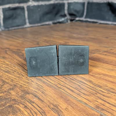 Alesis 1.5" Rubber Feet for Command-Forge-Surge (2 Feet) - Black image 7