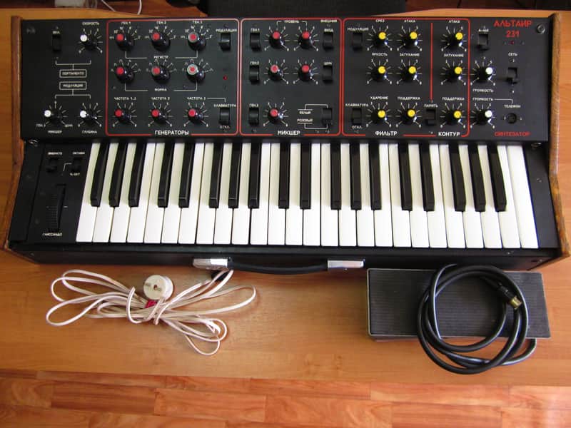 Estradin Altair - 231 soviet analog synthesizer 1986 black image 1