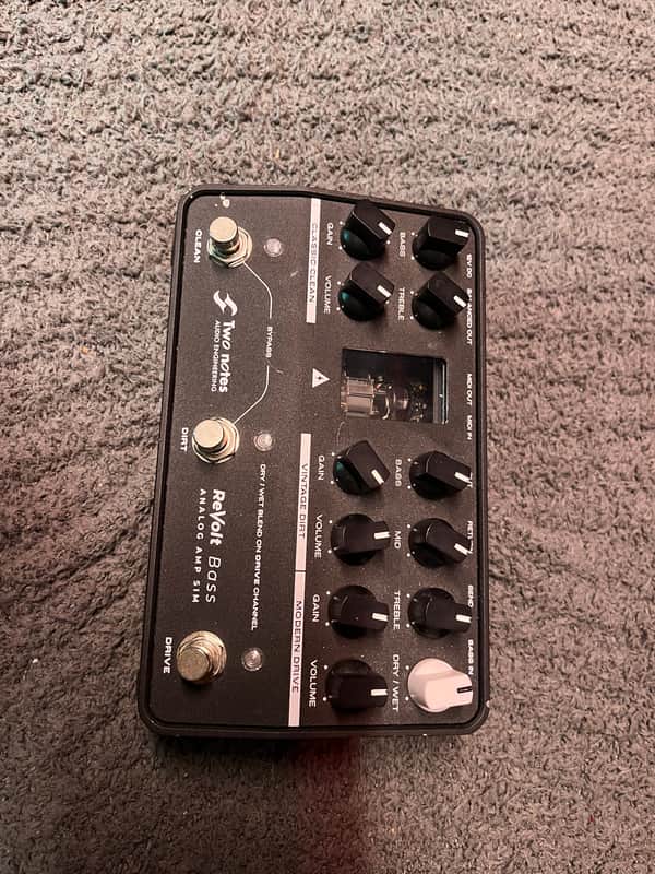 Two Notes ReVolt Bass