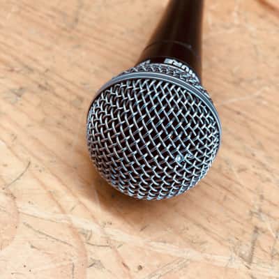 Shure SM58 Dynamic Handheld Mic image 3