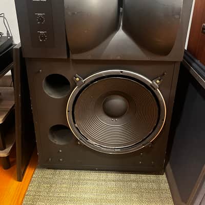 JBL 4430 - Wood image 3