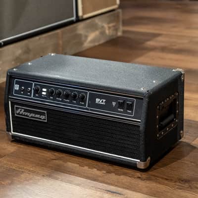 Ampeg SVT-CL Classic Series 300W Bass Head image 2
