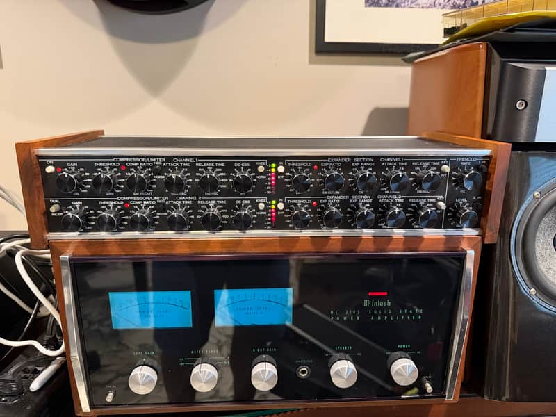 LT Sound ACC-2 1983 - Black Compression/Limiter/Expander with Tremolo image 1
