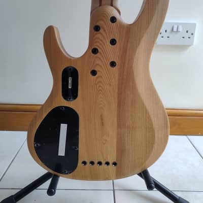 ESP LTD B-205SM Fretless Bass Guitar 2019 - Present - Natural Satin image 4