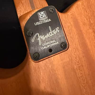 Fender American Acoustasonic Telecaster 2019 - Present - Natural image 4