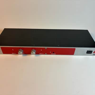 BBE 382i Sonic Maximizer image 1