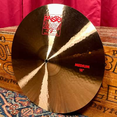 18" Paiste 2002 Medium Crash Cymbal 1562g *Video* image 2