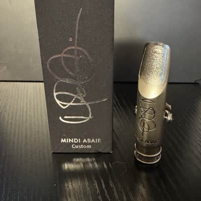 Theo Wanne Mindi Adair Custom #6 tip image 11