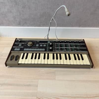 Korg MicroKORG 37-Key Synthesizer/Vocoder