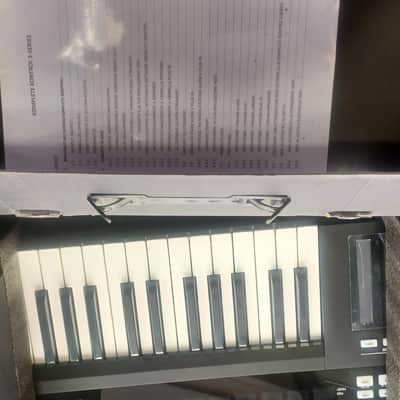 Native Instruments Komplete Kontrol S25 2010s - Black image 4