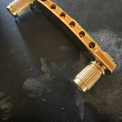 Unknown gold stop tail piece 2000’s - gold image 3