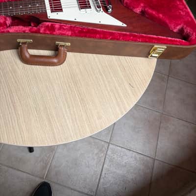 Gibson Flying V Faded Cherry image 14