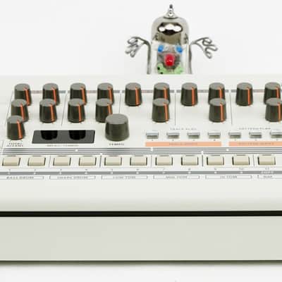Roland TR-09 Boutique Rhythm Composer + Neuwertig + OVP + 1,5 Jahre Garantie image 5