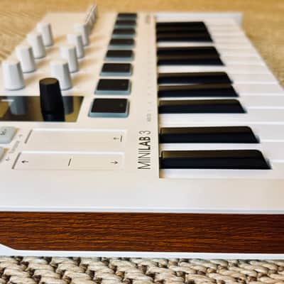 Arturia MiniLab 3 White 2024 image 5