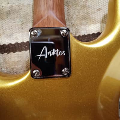 Aniktos S style custom guitar 2024 - Aztec Gold image 8
