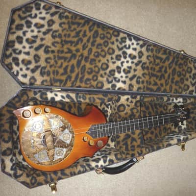 Lightnin Resophonic tenor resonator ukulele  2011 Sunburst image 9