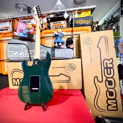 Mooer Guitars MSC 31 PRO Green Burst   2025 image 8