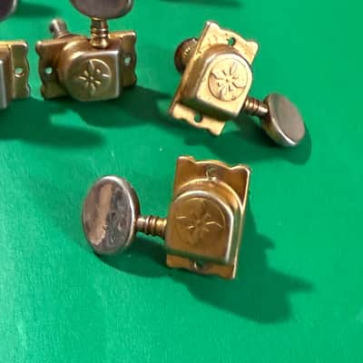 Vintage Gold japanese guitar tuners from Ventura guitar image 2