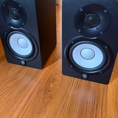 Yamaha HS5 5" Powered Studio Monitor (Pair) 2015 - Present - Black image 2