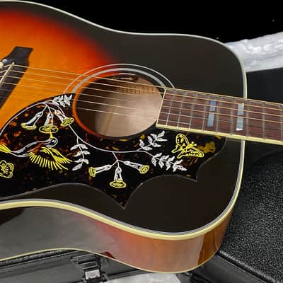 NEW! Gibson Acoustic Hummingbird Maple Long Scale Acoustic-Electric Guitar - Tri-burst - Custom Shop - Limited Edition - Authorized Dealer - G06399 image 4