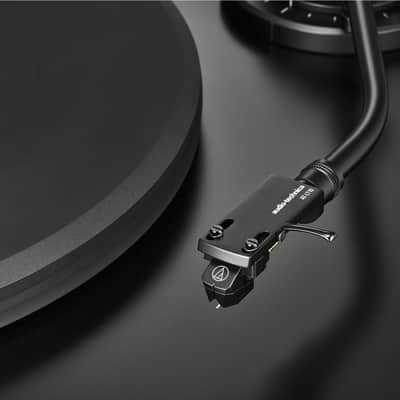 Audio-Technica Fully Manual Belt-Drive Turntable AT-LP7X + 2 Year Protection + Cleaning Bundle image 9