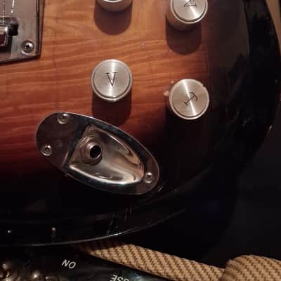 Eastwood Avalon AV-2T 2010s - Sunburst image 5