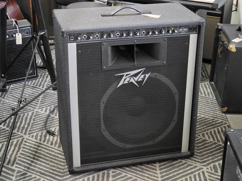 Peavey KB300 BW 300-Watt 1x15" Keyboard Amplification System with Horn